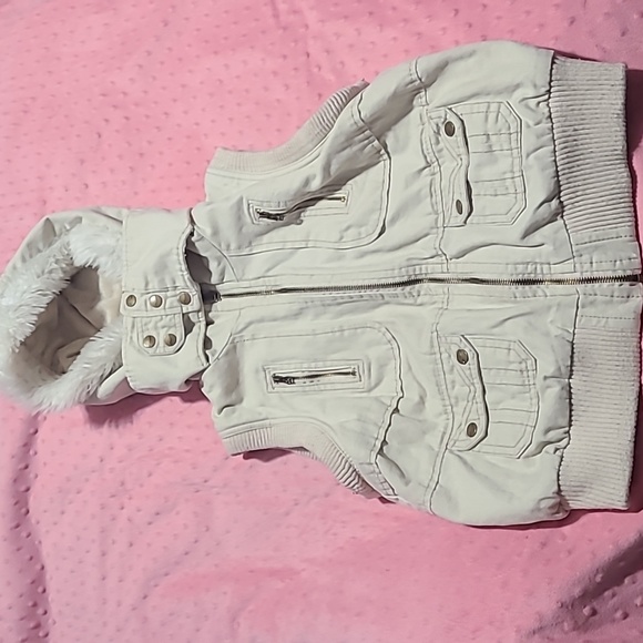 KIDS VEST LARGE - Picture 2 of 3